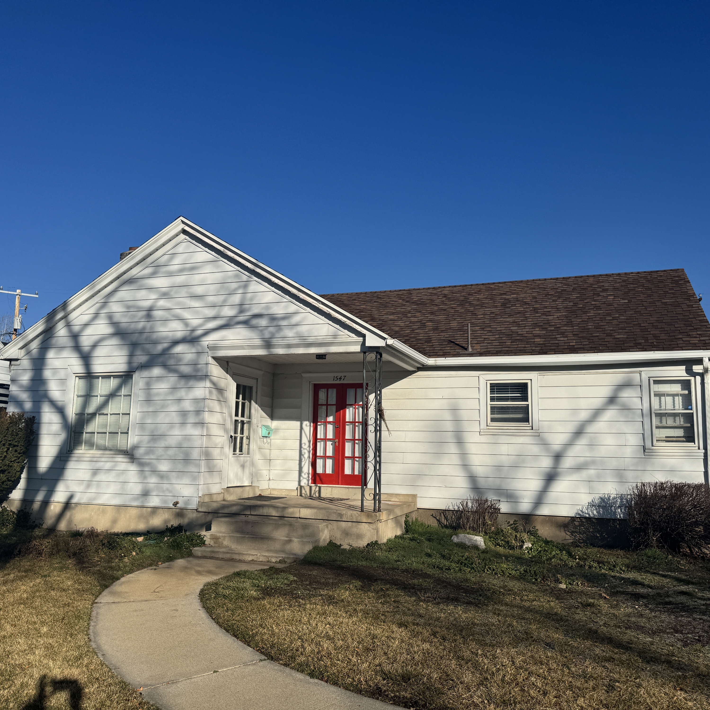 1547 E Hollywood Ave